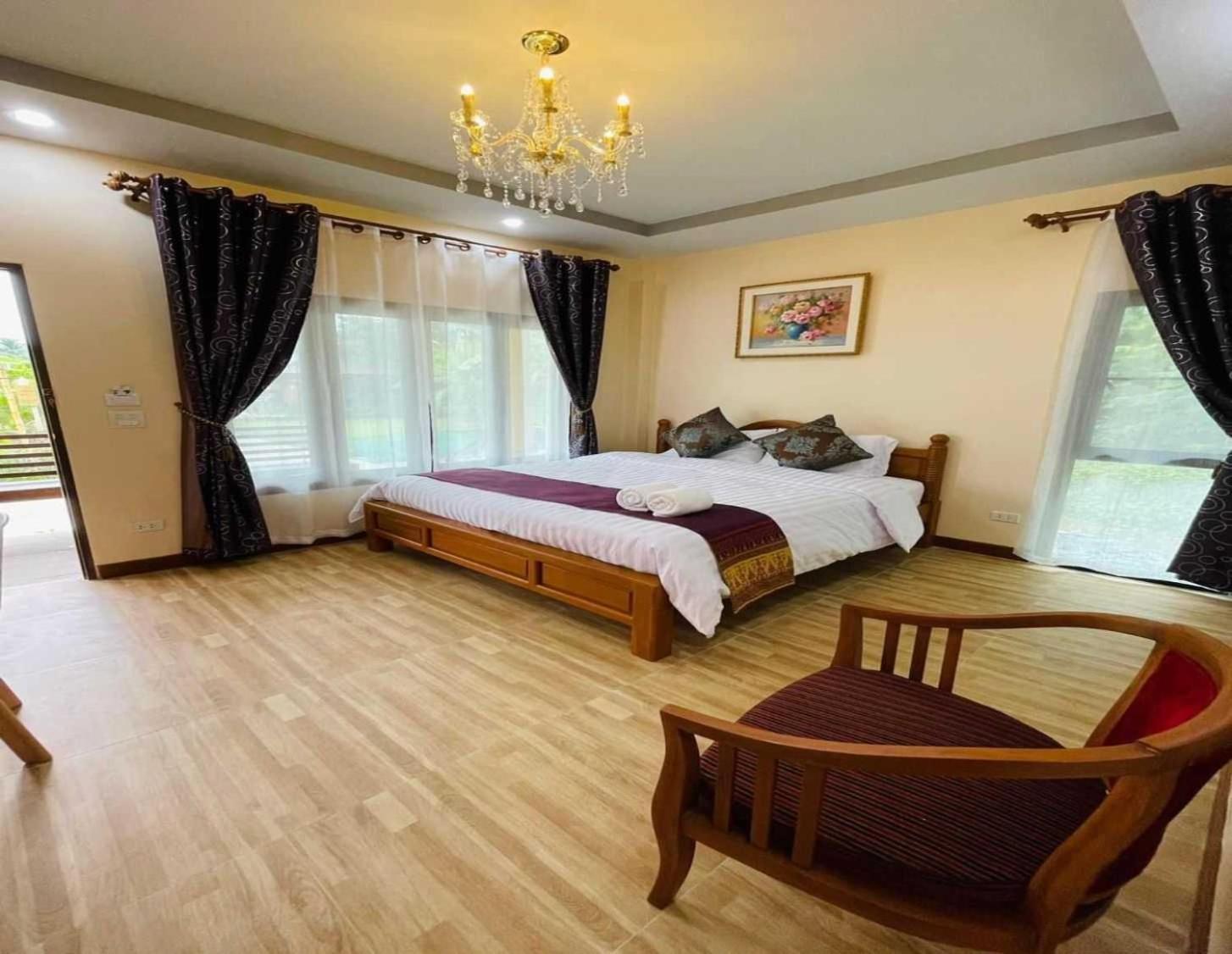Capital O 75518 Baan Rose Resort Auluk Kültér fotó