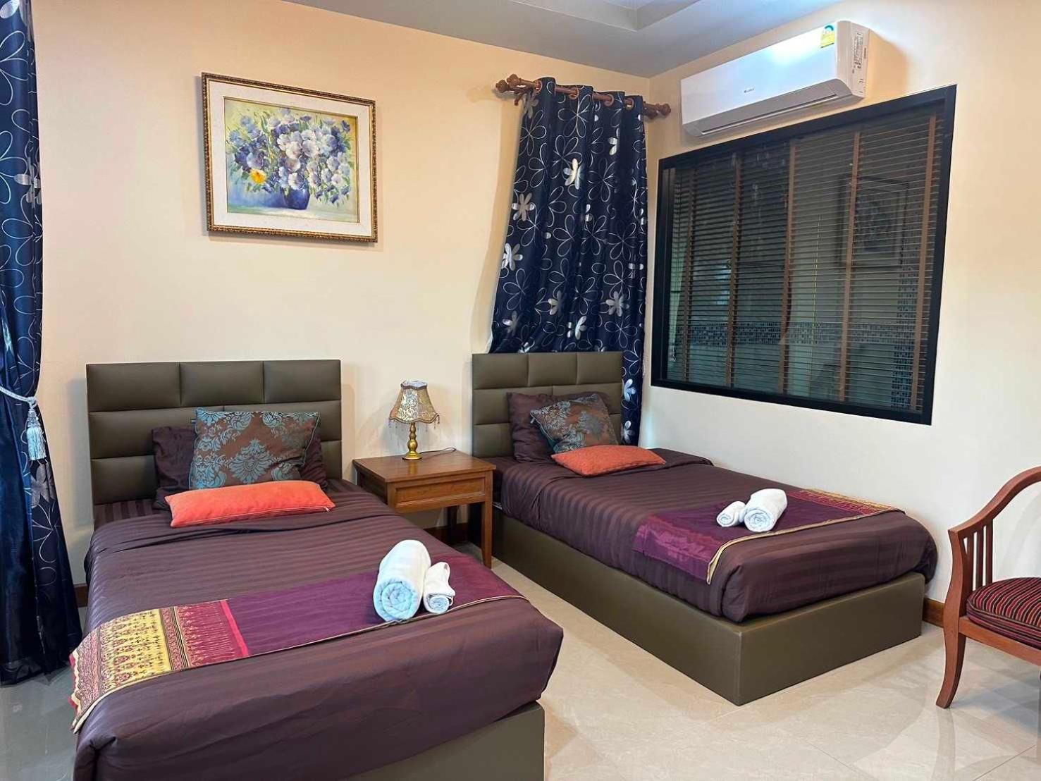 Capital O 75518 Baan Rose Resort Auluk Kültér fotó